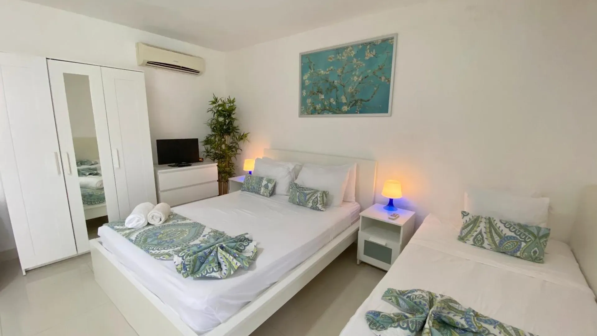 Sol Caribe Suites Playa Los Corales Punta Cana Hotel